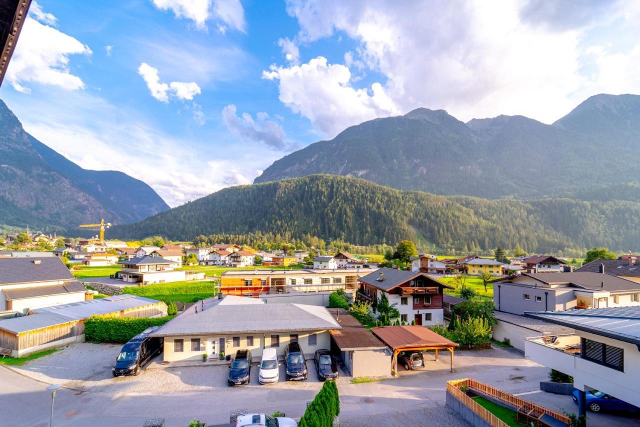 Urlaubsplatzl Appartements Oetz Dış mekan fotoğraf